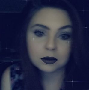 Meet your Posher, Tabitha